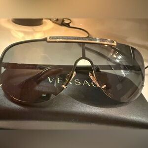 Versace Elegant Black Sunglasses